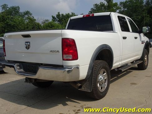 Used 2014 RAM 3500 Tradesman w/ Chrome Appearance Group AWD/4WD image 6