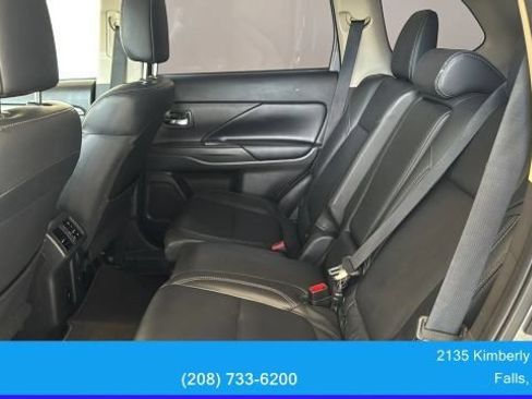 Used 2020 Mitsubishi Outlander SEL AWD/4WD image 34