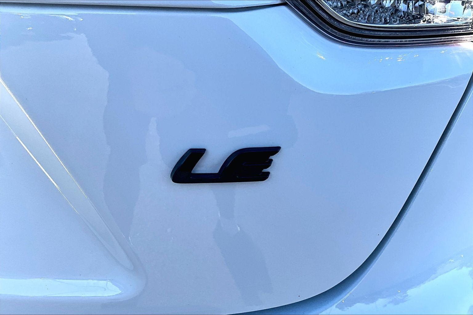 Used 2024 Toyota Corolla LE FWD image 8