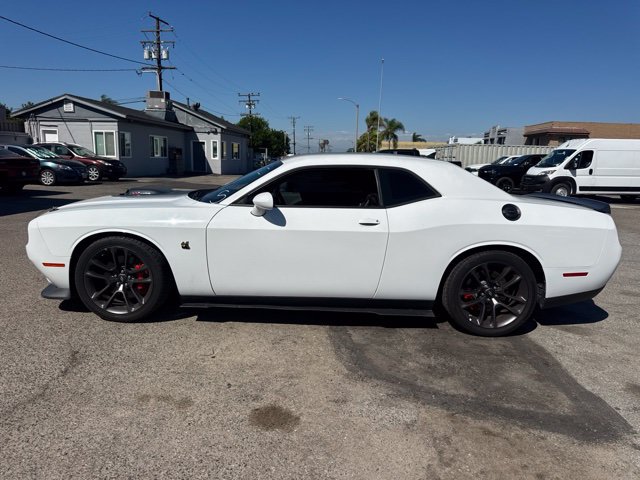 Used 2022 Dodge Challenger R/T Scat Pack w/ Shaker Package RWD image 8