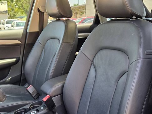 Used 2017 Audi Q3 2.0T Premium FWD image 13
