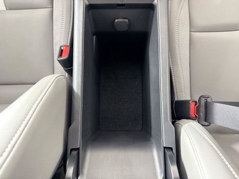 Certified 2025 Toyota Camry SE FWD image 32