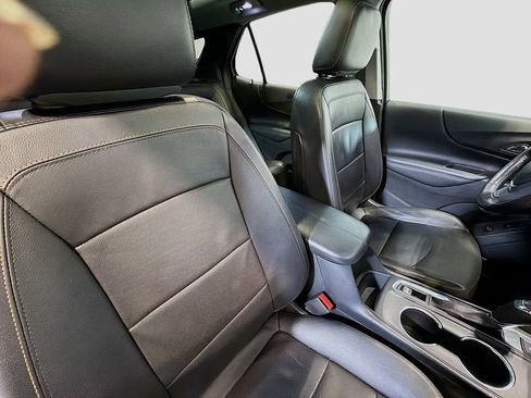 Used 2019 Chevrolet Equinox Premier AWD/4WD image 30