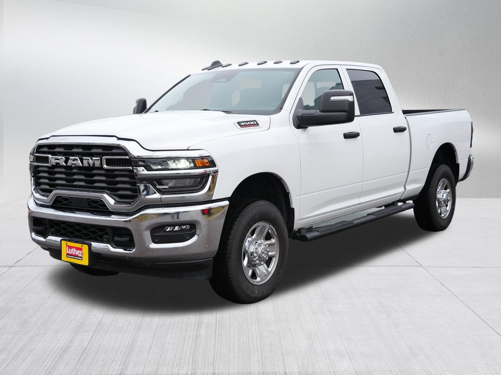 Used 2026 RAM 3500 Tradesman AWD/4WD image 3