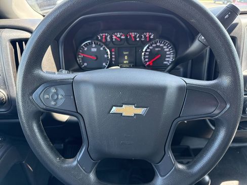 Used 2017 Chevrolet Silverado 1500 W/T w/ WT Convenience Package AWD/4WD image 10