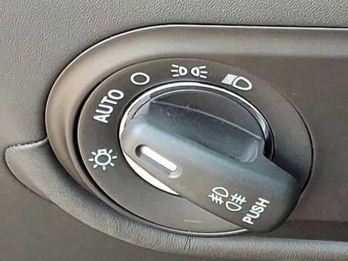 Used 2022 Maserati Levante Modena image 26