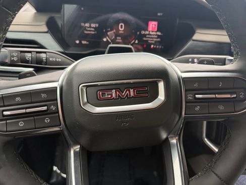 Used 2025 GMC Acadia Elevation w/ Super Cruise Package FWD image 25