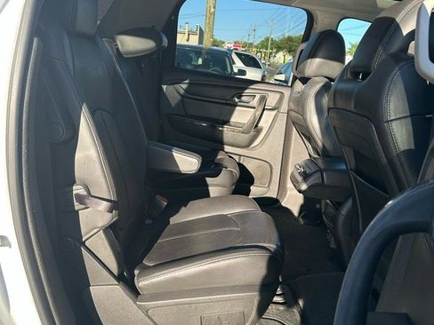 Used 2017 GMC Acadia Limited SLT image 19