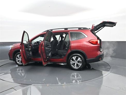 Used 2024 Subaru Ascent Premium w/ Convenience Package image 32