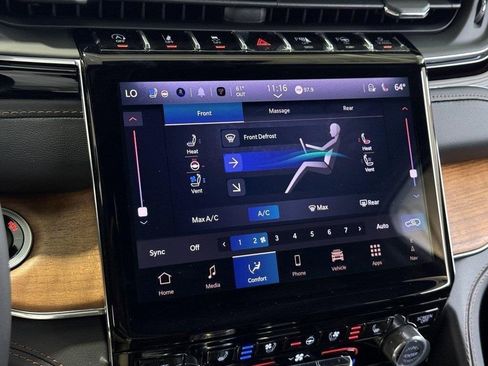 New 2025 Jeep Grand Cherokee Summit image 40