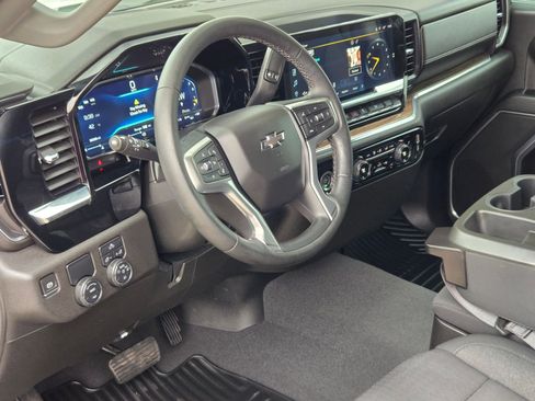 Certified 2023 Chevrolet Silverado 1500 RST image 11