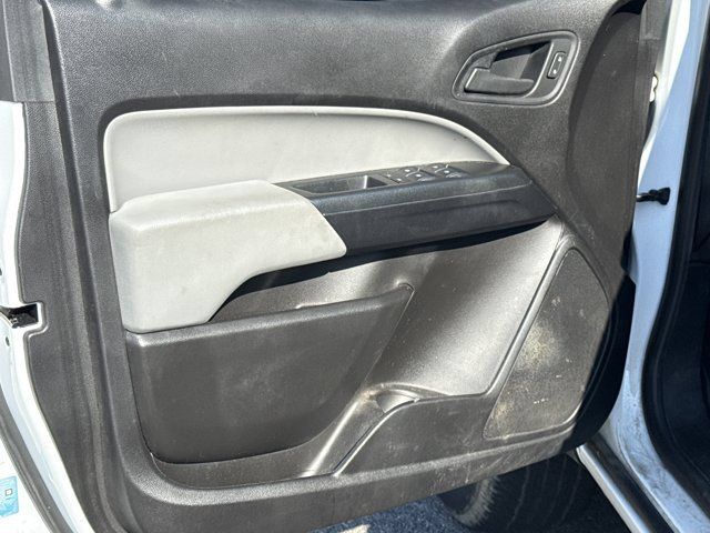Used 2018 Chevrolet Colorado W/T w/ WT Convenience Package RWD image 15