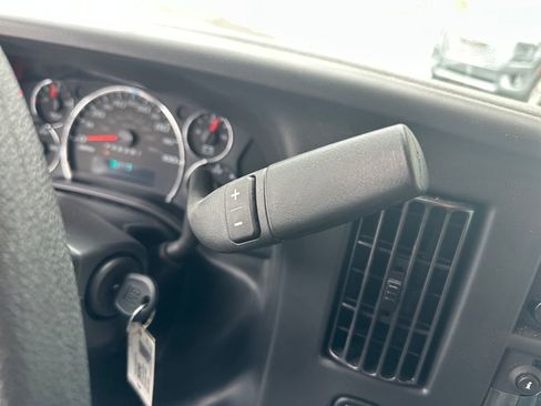 New 2025 Chevrolet Express 3500 w/ Power Convenience Package image 24