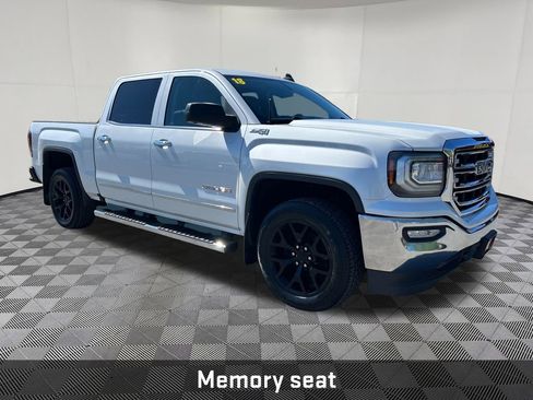 Used 2018 GMC Sierra 1500 SLT w/ SLT Premium Package AWD/4WD image 8