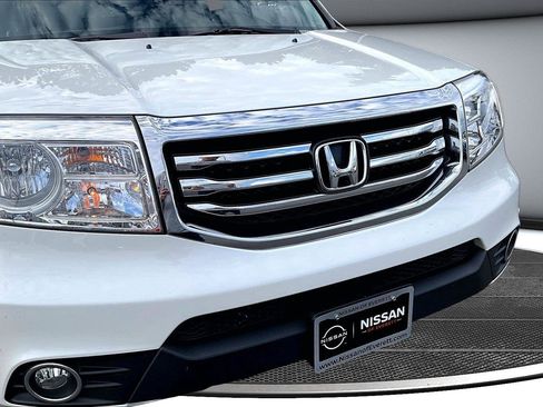 Used 2015 Honda Pilot Touring image 32