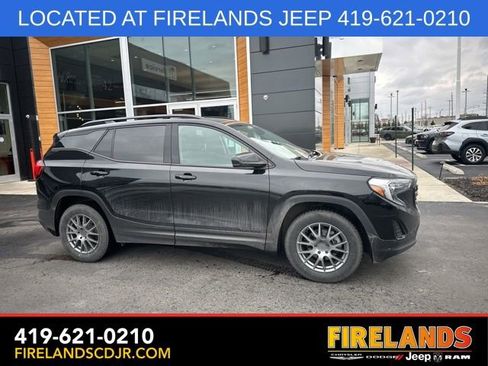 Used 2020 GMC Terrain SLE w/ Driver Convenience Package image 31