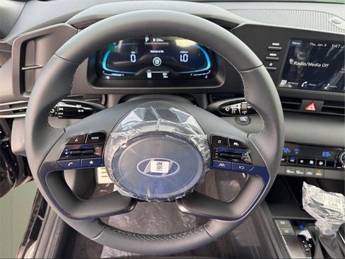 New 2026 Hyundai Elantra Sport image 17