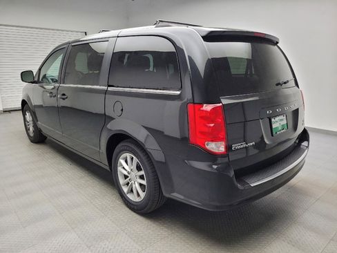 Used 2019 Dodge Grand Caravan SXT FWD image 5