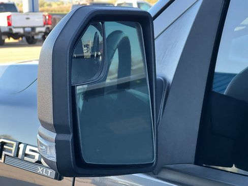 Used 2017 Ford F150 XLT w/ Equipment Group 302A Luxury image 27