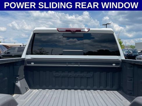 Used 2024 GMC Sierra 2500 Denali w/ Denali Reserve Package AWD/4WD image 16