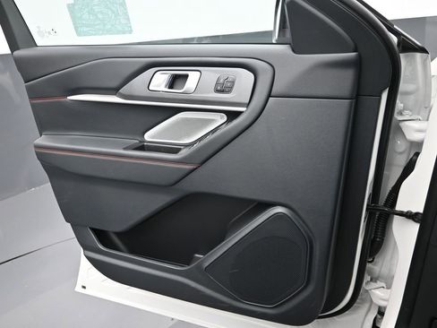 New 2025 Ford Explorer ST w/ Sun And Sound Package image 15