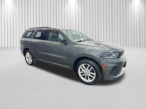 Used 2024 Dodge Durango GT AWD/4WD image 2