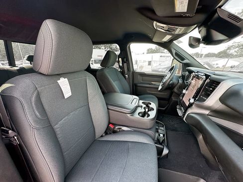 New 2026 RAM 2500 Tradesman AWD/4WD image 31