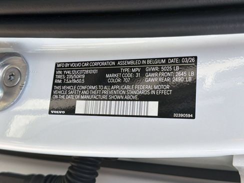 New 2026 Volvo XC40 B5 Plus w/ Climate Package AWD/4WD image 24