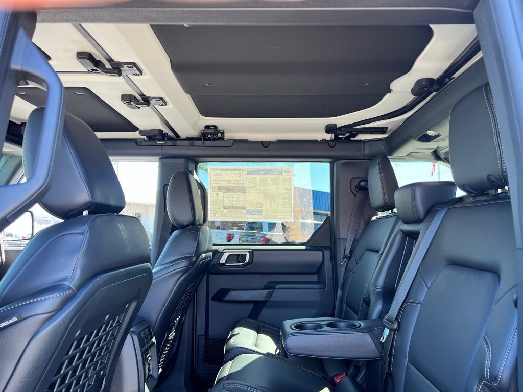 New 2025 Ford Bronco Badlands AWD/4WD image 16