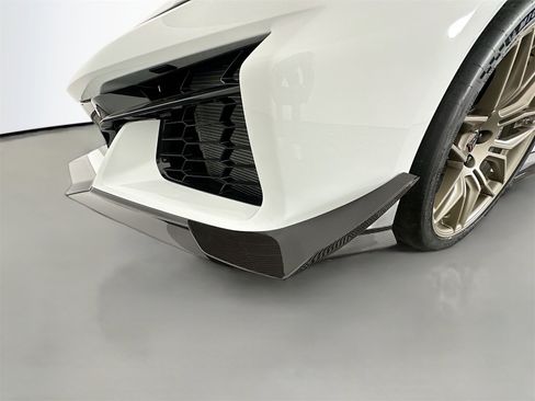 New 2025 Chevrolet Corvette Z06 w/ Z07 Performance Package image 33