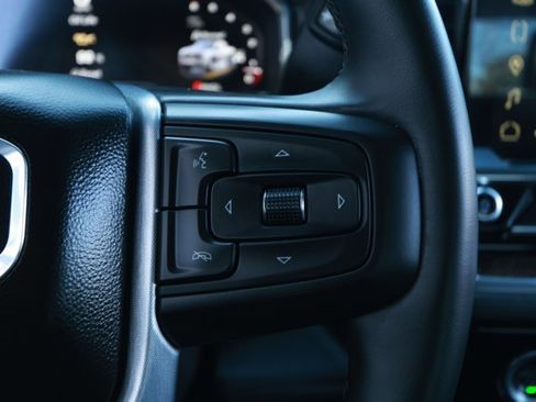 Used 2024 GMC Sierra 1500 Elevation image 15