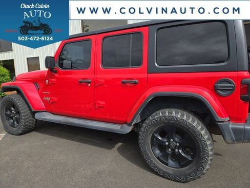Used 2020 Jeep Wrangler Unlimited Sahara AWD/4WD image 5