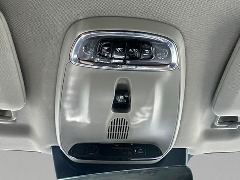 Used 2022 Volvo XC90 T5 Momentum w/ Climate Package AWD/4WD image 29
