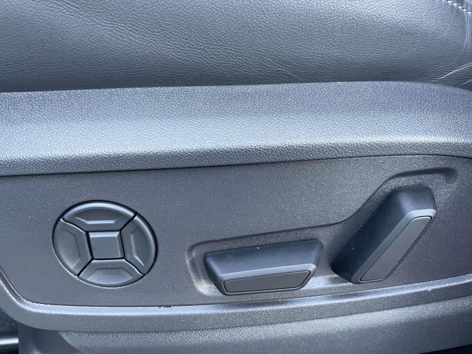 Certified 2025 Audi Q5 Premium Plus AWD/4WD image 18