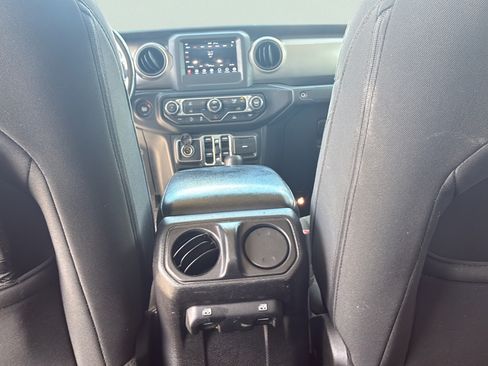 Used 2020 Jeep Gladiator Sport w/ Quick Order Package 24S AWD/4WD image 26