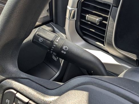 Used 2022 Ford F150 XLT image 23