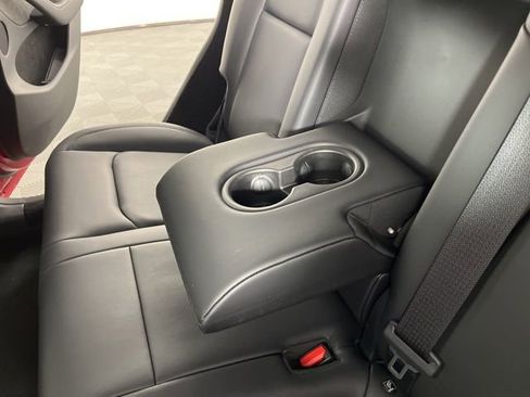 Used 2024 Tesla Model Y Long Range image 38