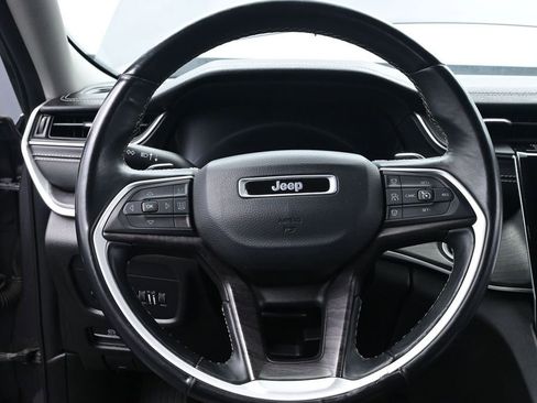Used 2022 Jeep Grand Cherokee L Limited AWD/4WD image 29