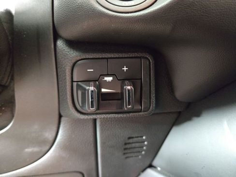 Used 2023 Dodge Durango GT image 26