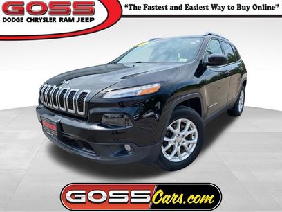 Used 2017 Jeep Cherokee Latitude w/ Cold Weather Group