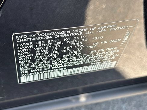Used 2023 Volkswagen Atlas SE w/ Panoramic Sunroof Package FWD image 30
