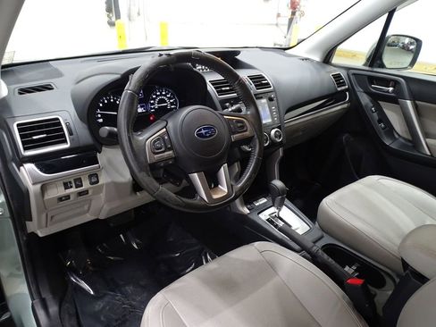 Used 2018 Subaru Forester 2.5i Limited image 23
