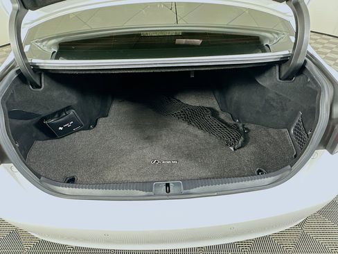 Used 2016 Lexus GS 350 F Sport w/ F Sport Package image 31