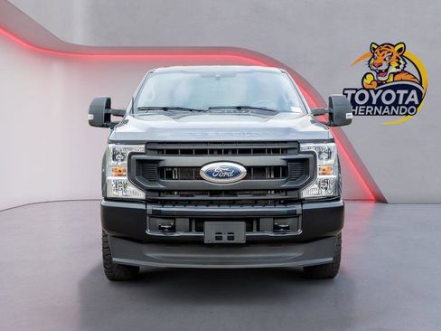 Used 2022 Ford F250 XL w/ Power Equipment Group AWD/4WD image 2