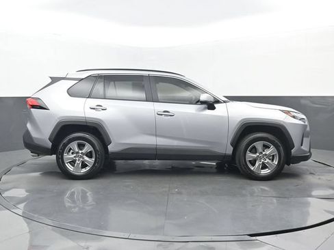 Used 2025 Toyota RAV4 XLE w/ Convenience Package FWD image 2