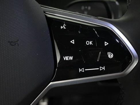 New 2025 Volkswagen ID. Buzz Pro S image 25