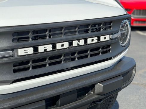 New 2025 Ford Bronco Base w/ Sasquatch Package image 5