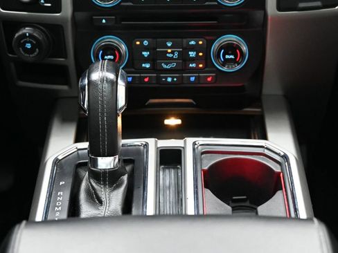 Used 2016 Ford F150 Lariat w/ Equipment Group 502A Luxury AWD/4WD image 38