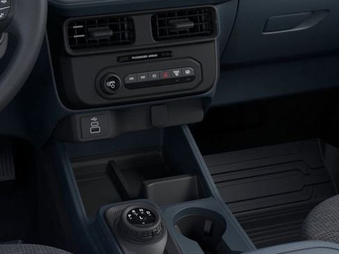 New 2026 Ford Maverick XL image 17