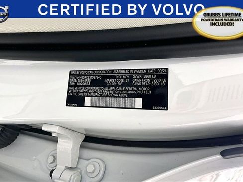 Used 2025 Volvo XC60 T8 Plus w/ Protection Package Premier image 23